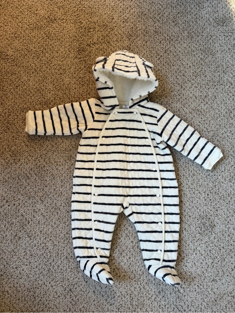 Nordstrom Baby Bunting 6 Months White Black Striped
